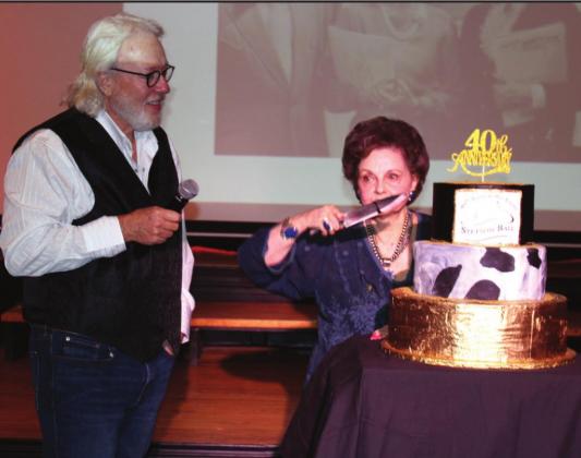 Bryan Davis and Joyce Jones cut the 40th anniversary Big Event cake during Saturday’s happy celebration. Ashley Barner | The Clifton Record