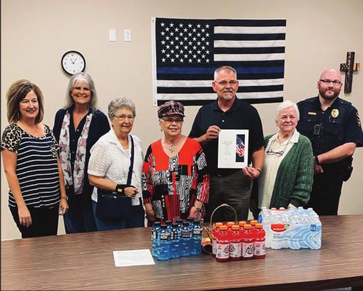 Local DAR Chapter makes donations