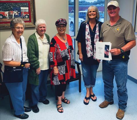 Local DAR Chapter makes donations