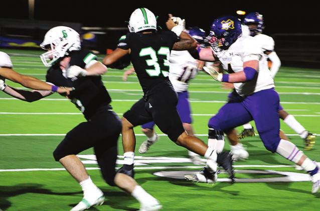 Homecoming King Will Simmons breaks free from the Bison defense for a touchdown in the Cubs’ exciting homecoming win against Buffalo. Brook DeZavala | The Clifton Record