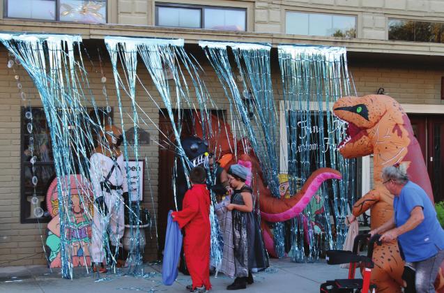 The Salon on Main went under the sea this Halloween. Businesses lined the streets in downtown Clifton to pass out candy during one of the largest turnouts of Trick or Treat with Main Street to date. Brook DeZavala | The Clifton Record