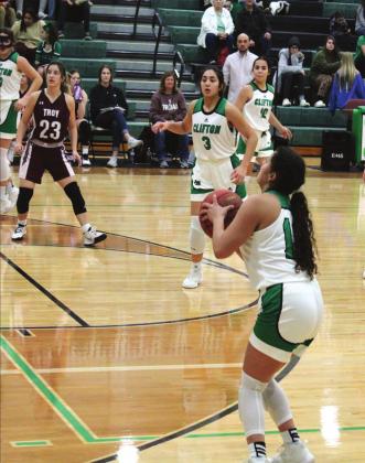 Laylah Gaona starts the first quarter with a 3 pointer against Troy. Brook DeZavala | The Clifton Record