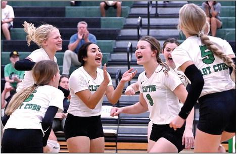 Lady Cubs open district with win