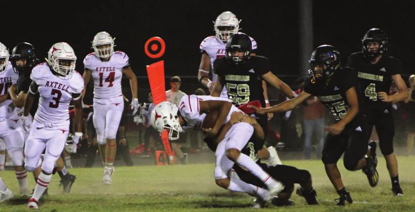 It was a group effort by the Yellowjackets to stop the Longhorns in their tracks. Meridian failed to keep Axtell in check as they fell 70-7 at last Friday’s home game. Brook DeZavala | Meridian Tribune